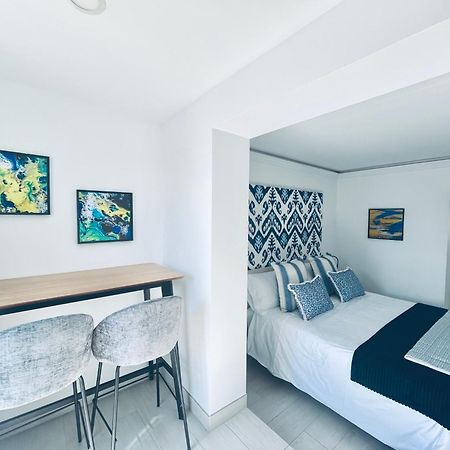 Myra Apart-Hotel Marbella Esterno foto